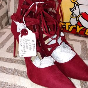 Just Fab lace up pumps